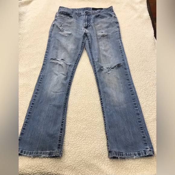 Axel Fully Distressed Denim Blue Jeans
Size 30 x 30
Fully Distressed-see - Picture 10 of 16